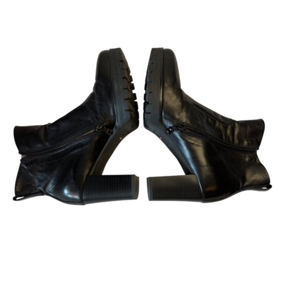 Nero Giardini Black Leather Metal Studs Side Zip Chunky Rubber Platform Boots - Picture 5 of 9